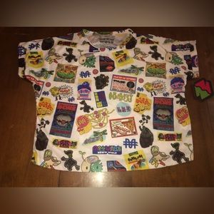 NWT Meow Wolf cropped t shirt size Large